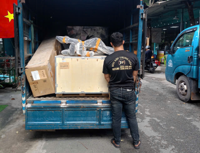 Dịch vụ vận chuyển bốc xếp giá rẻ Tân Phú TPHCM