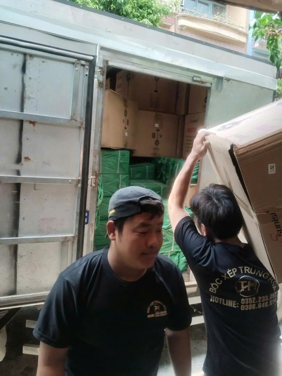 bốc xếp quận tân phú